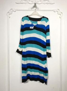 潮系列 8022S199 时尚针织连衣裙品牌女装折扣颦