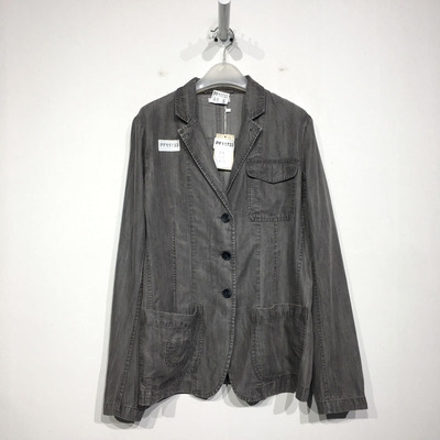 时尚西服外套品牌男装折扣