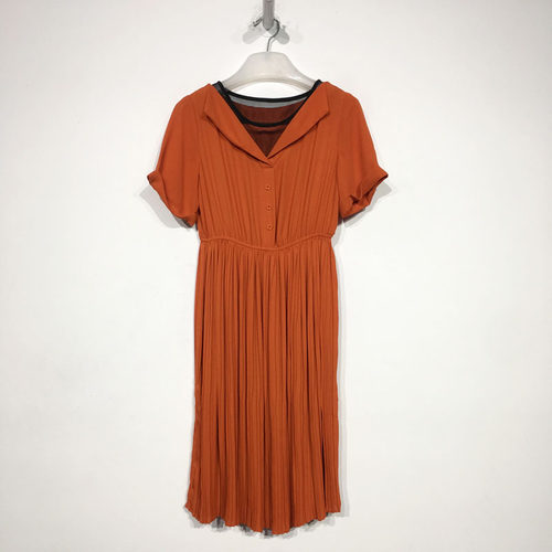 M.L系列  D93808 时尚连衣裙品牌女装折扣颦