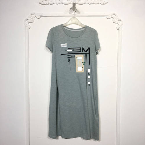 M系列 8175S251 时尚连衣裙品牌女装折扣颦