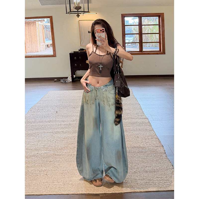 郑小亮低腰个性泥染阔腿牛仔裤女2026秋季新款宽松翻领洋气拖地裤
