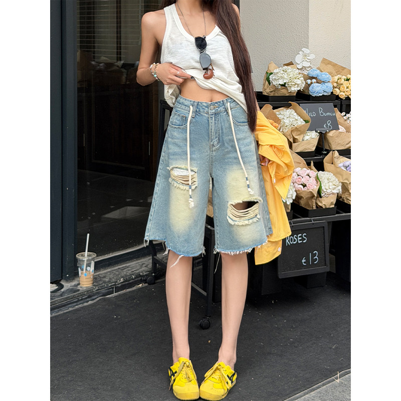 郑小亮破洞高腰直筒牛仔短裤女2026年夏季薄款水洗做旧宽松五分裤