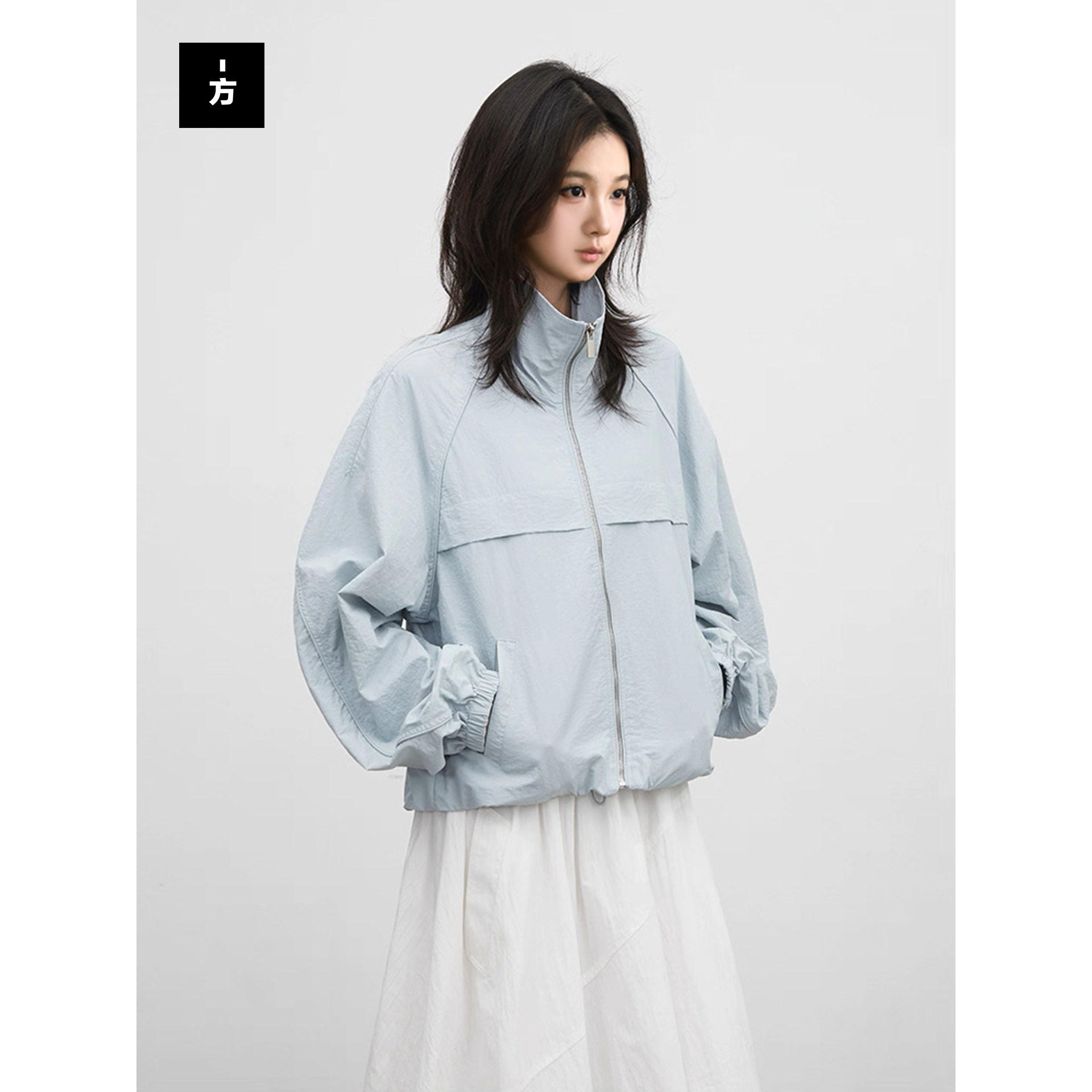 【一方服饰】2026春季新款立领插肩袖短款夹克运动休闲防风外套女