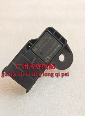 江淮康铃骏铃D19YN27 D25D30 YNF40国五进气压力传感器0281006076