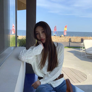 女百搭宽松收腰小衫 圆领针织衫 JIA早秋时髦净版 上衣潮 坑条长袖