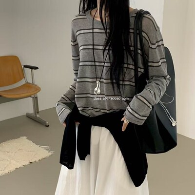 class韩国直邮1040213 River rain 韩代2026款  拼色条纹针织罩衫