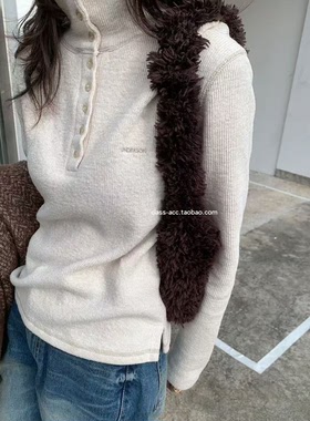 class韩国直邮110506 UNDERSON 韩代2025款  高领纽扣针织