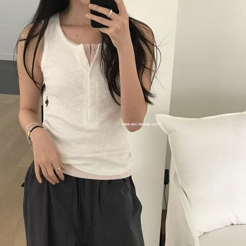 韩现class韩国直邮1042310 JINSIM 韩代2026款  竖坑条纽扣背心