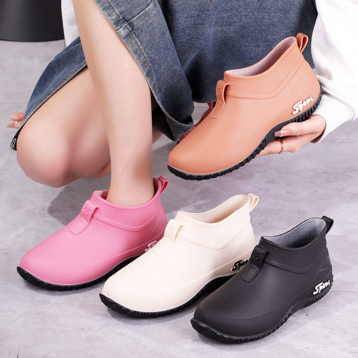 雨鞋女新款时尚软雨季外穿加棉舒适短筒工作鞋防水雨靴水鞋耐穿