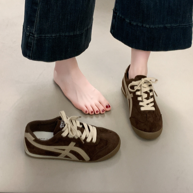 爆款百搭平底德训鞋女2026年新款春季ins潮时尚休闲运动阿甘板鞋,女鞋,德训鞋,淘宝优惠券,粉丝福利购,淘宝优惠卷