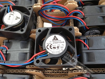 原装台达DELTA AFB0412SHB 4015 4CM双滚珠风扇12V 0.35A 测速
