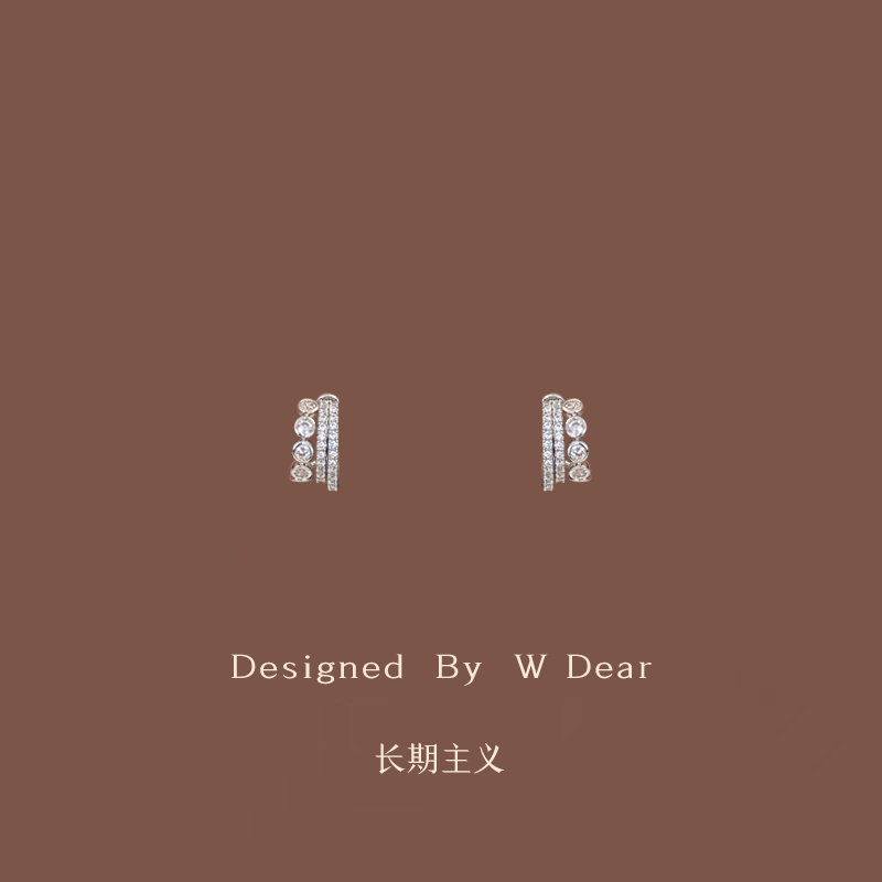 「长期主义」银色锆石圆圈耳夹