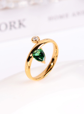 钛钢戒指 水滴绿色戒指女高级感小众设计指环不褪色食指戒配饰品