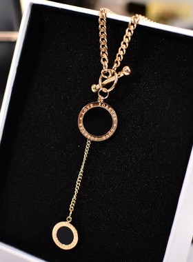 钛钢项链 欧美时尚圆牌项链女锁骨链中长款毛衣链衣服挂件配饰