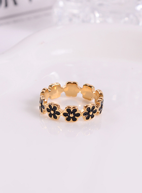 钛钢戒指 黑色小花戒指女轻奢ins小众设计食指戒不褪色指环手饰品