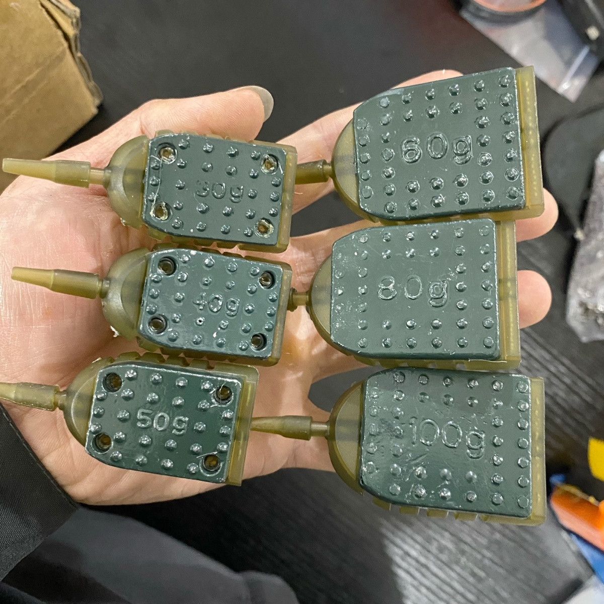 大克重超大半封闭式打窝诱鱼铅坠