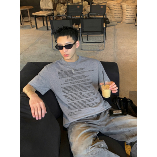 T恤男小领口宽松高街半袖 PLTH 英文印花短袖 复古做旧水洗满版 美式