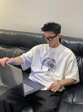 PLTH*夏季255克重磅潮流胸前人物印花T恤oversize男女情侣短袖潮