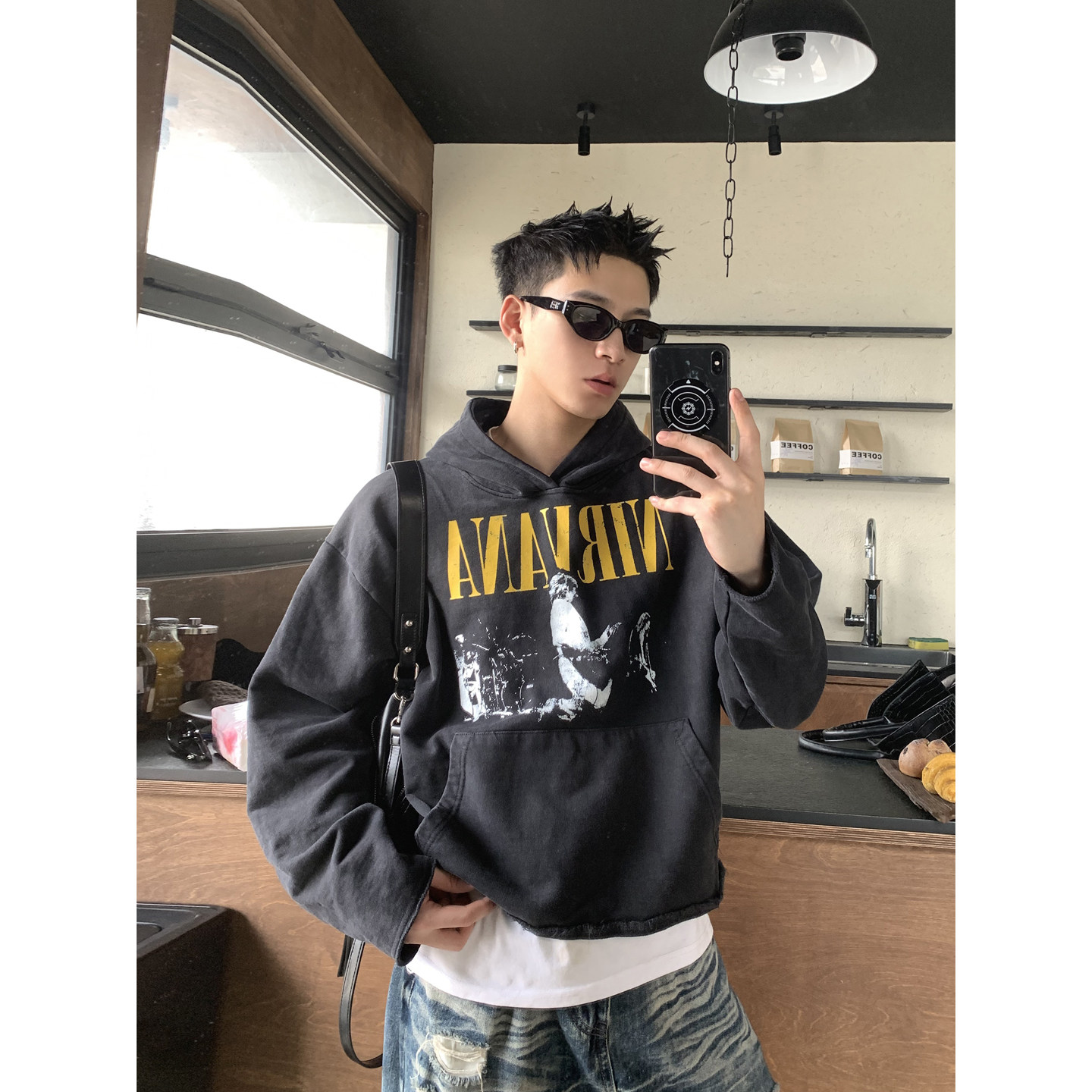 PLTH*美式复古乐队人像印花连帽卫衣男水洗做旧短款毛边下摆帽衫
