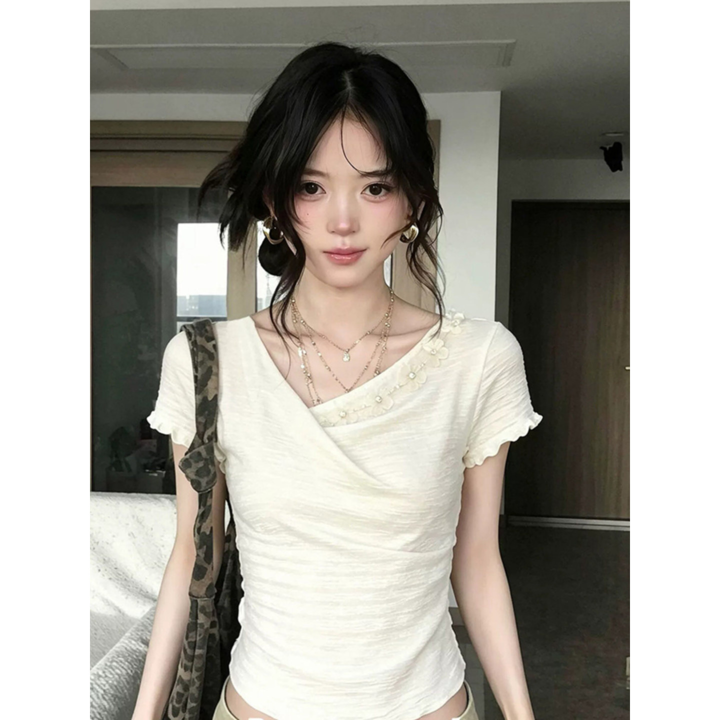 法式高级感气质木耳边短袖t恤女