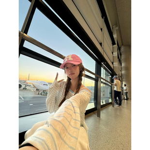 大码胖mm韩系慵懒风条纹斜肩长袖罩衫女秋季宽松显瘦抽褶T恤上衣