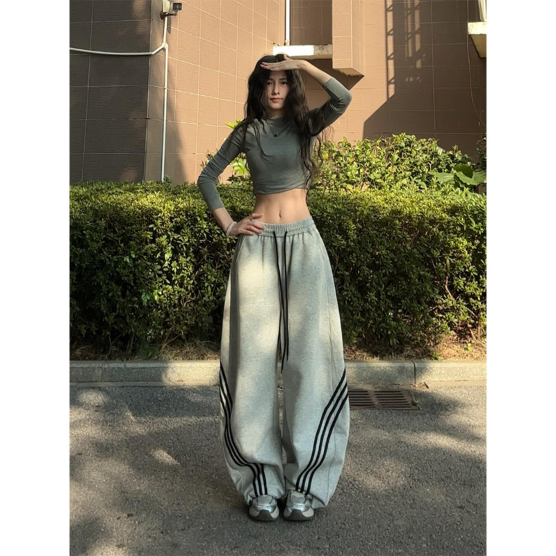 大码胖mm美式复古三条杠阔腿休闲裤女秋冬加绒加厚宽松百搭弯刀裤,女装/女士精品,大码裤装,淘宝优惠券,粉丝福利购,淘宝优惠卷