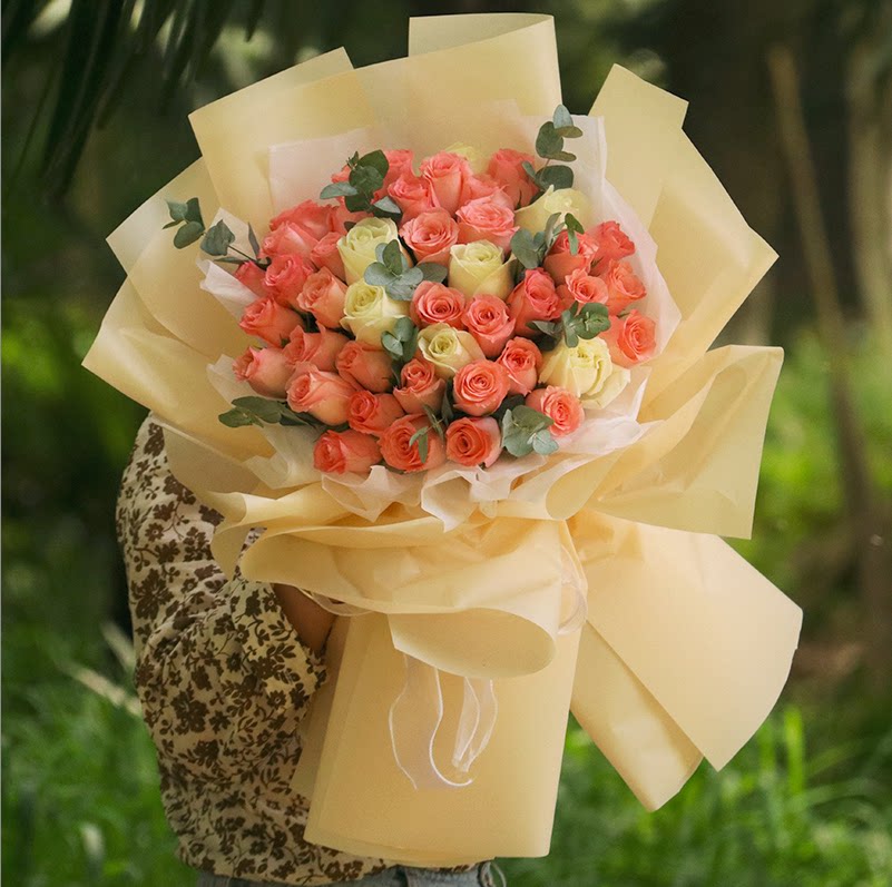 绣球红蓝玫瑰蓝色妖姬鲜花速递大连市旅顺口区金州区同城店送上门