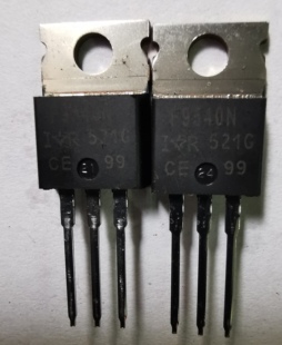 全新原装 IRF9540N LRF9540N 1RF9540N IRF954ON TO-220 场效应管