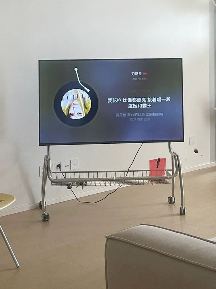 中古不锈钢电视机架落地可移动带轮客厅卧室43-70寸通用推车支架