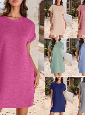 Round-neck solid-color pocket dress 圆领袖口卷边休闲连衣裙