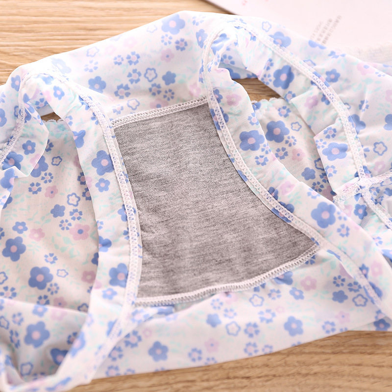 Slip jeunesse sexy en soie Ice - Ref 653831 Image 4