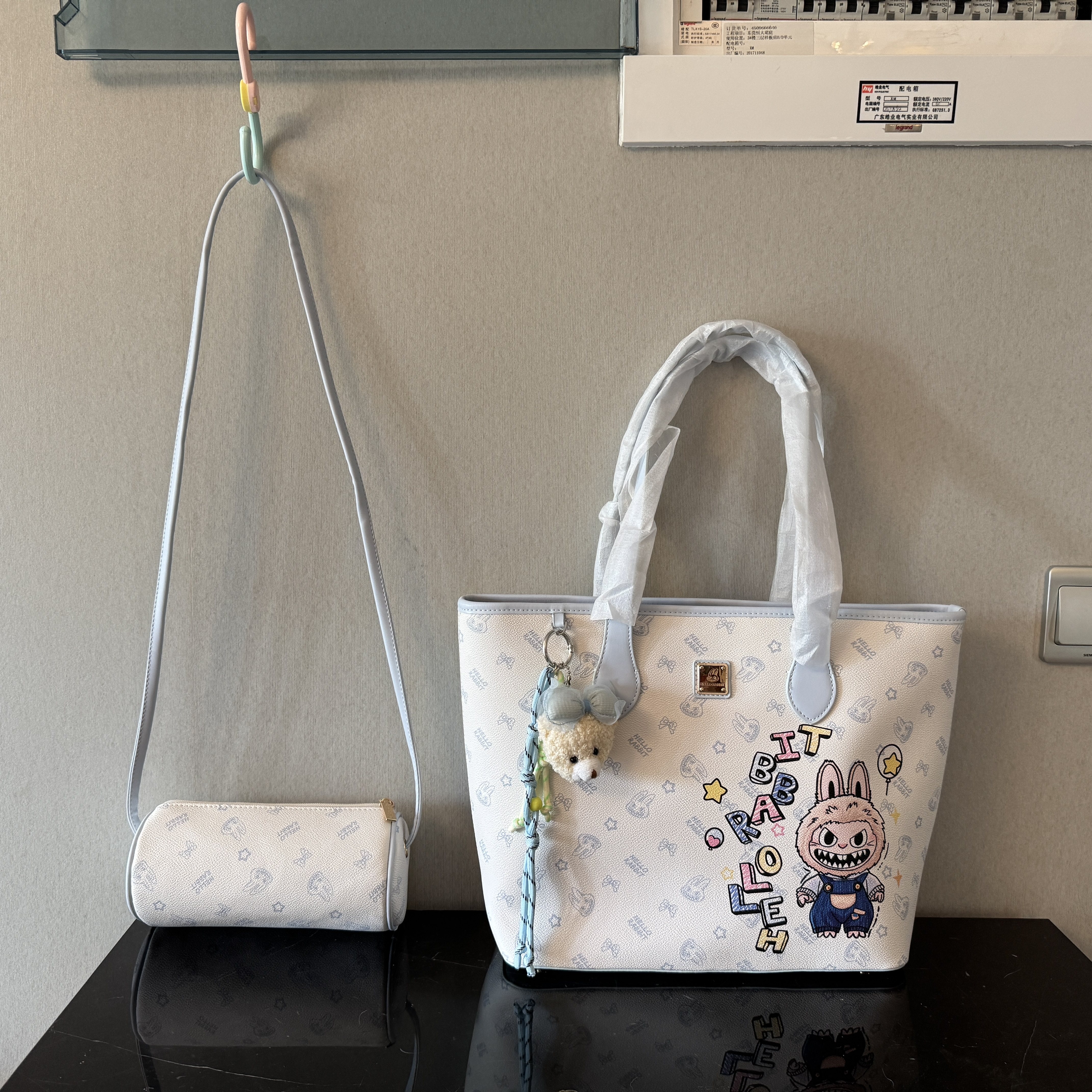 慧慧家 49包邮 品牌  托特包+小斜挎包 2件套 女包 单肩包斜挎包