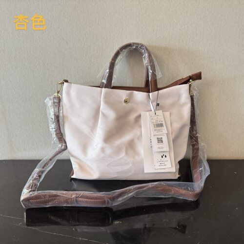慧慧家 42包邮 尼龙布中号托特 三隔层 手提斜挎包 女包