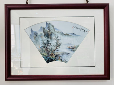 釉上彩山水内径32*20cm瓷板画江西省高工艺美术师王钢手绘