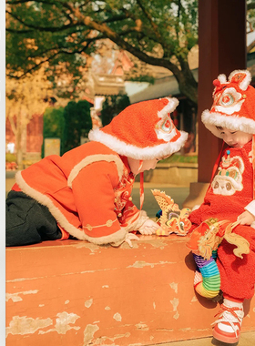 幼儿冬季新款加厚连体衣宝宝中国风保暖背带裤女童红色喜庆拜年服