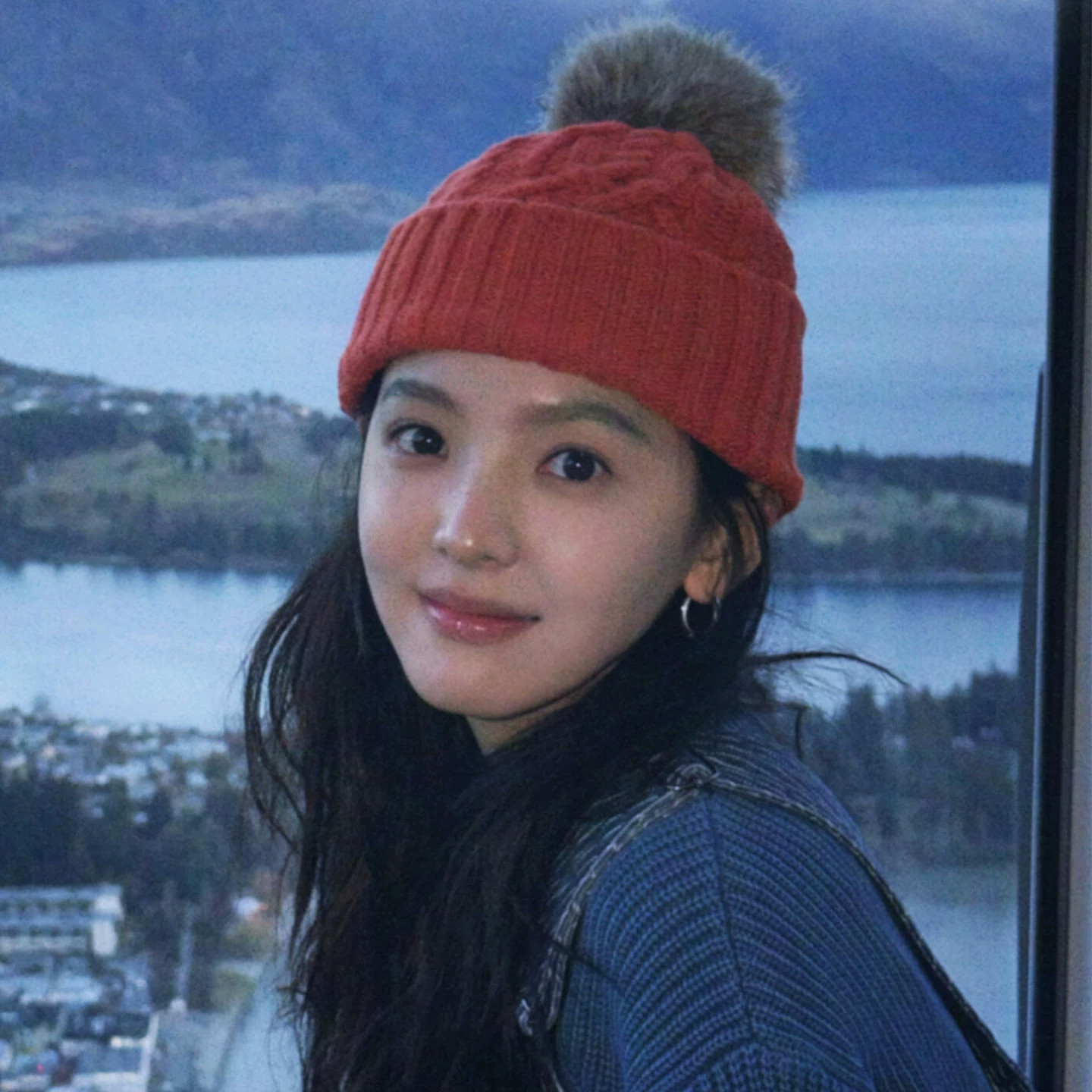 章若楠同款毛球麻花针织帽子女冬季氛围感保暖毛线帽显脸小包头帽
