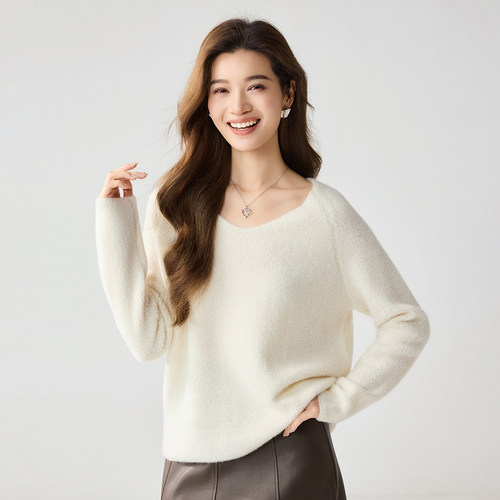 V领山羊绒衫女长袖软糯慵懒风