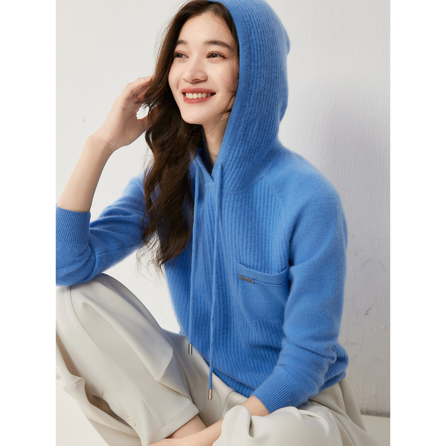 纯山羊绒女连帽秋冬软糯毛衣