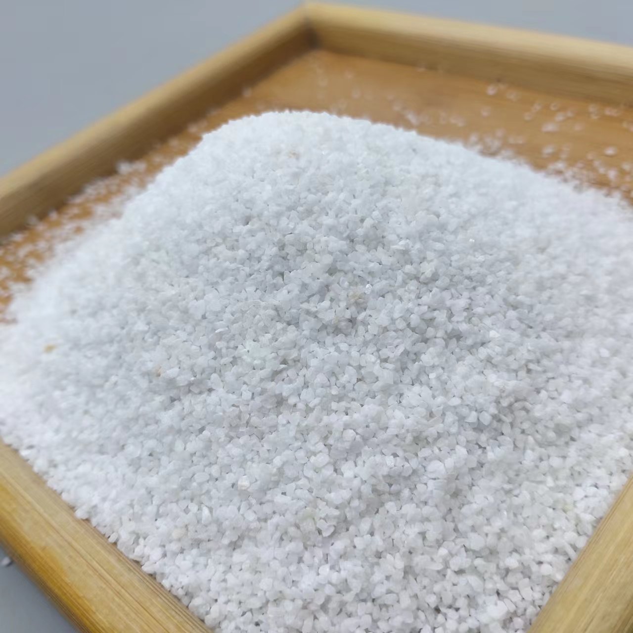 天然细沙雪花白沙粗砂造景装饰铺面纯白石英砂颗粒鱼缸底沙灭烟沙