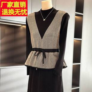 时尚洋气中长款针织连衣裙女年轻妈妈装冬季新款假两件毛衣裙中年