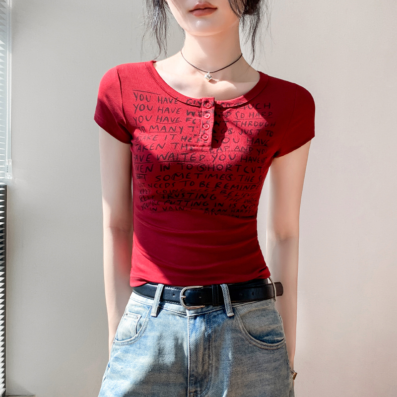 歌倍尚短袖字母印花纽扣圆领T恤
