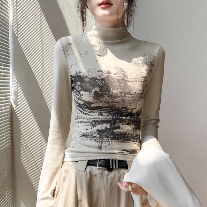 歌倍尚印花半高领T恤复古