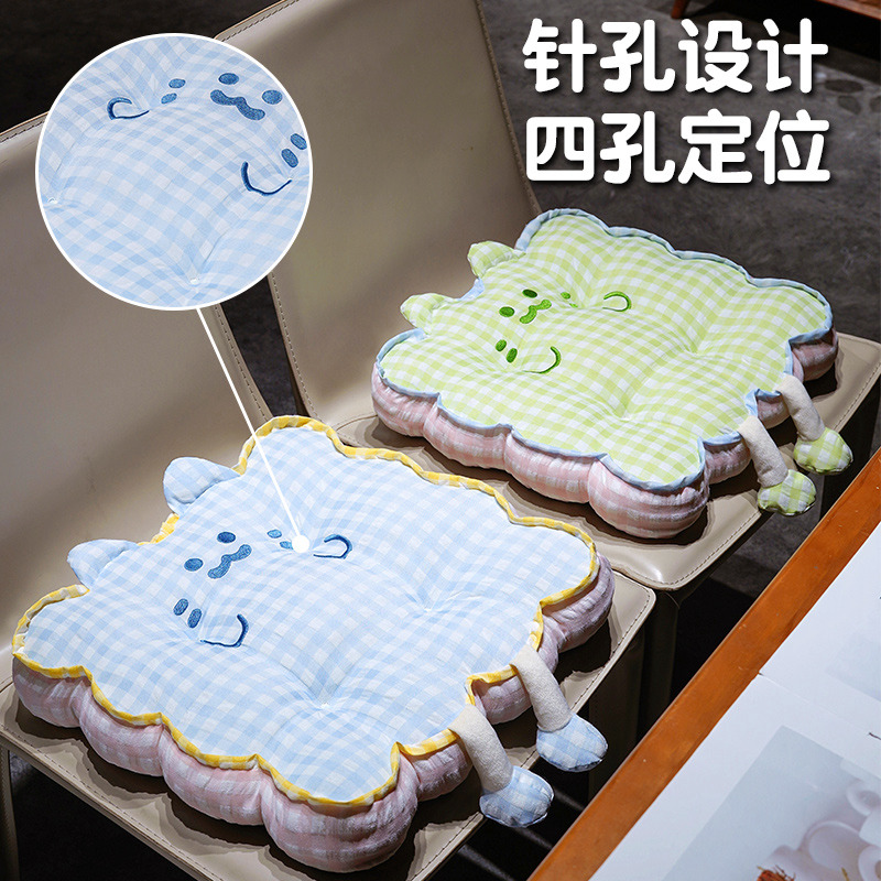 方形坐垫办公室久坐毛绒椅子垫