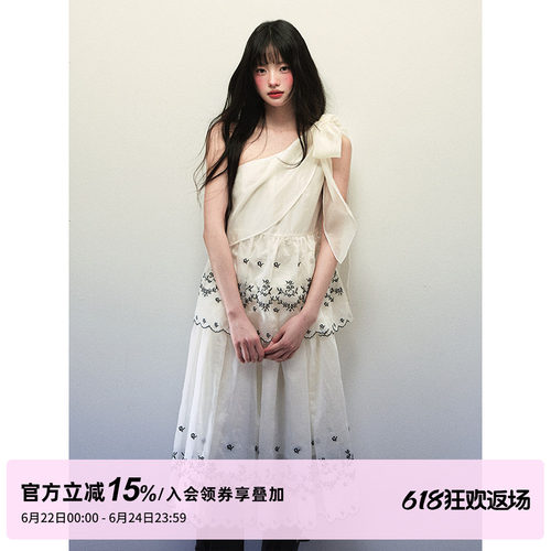 1P STUDIO 天丝刺绣斜肩绑带背心上衣女夏季宽松收褶半身裙两件套