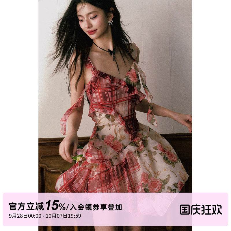 孟子义同款 1P STUDIO红格纹拼接玫瑰碎花连衣裙飘带荷叶边吊带裙