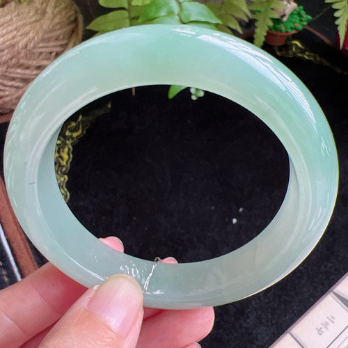 56圈口缅甸天然A货老坑种玉镯平洲翡翠手镯精选编号051D0409E