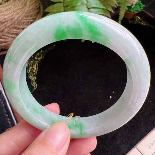 56圈口缅甸天然A货老坑种玉镯平洲翡翠手镯精选编号051D0409E