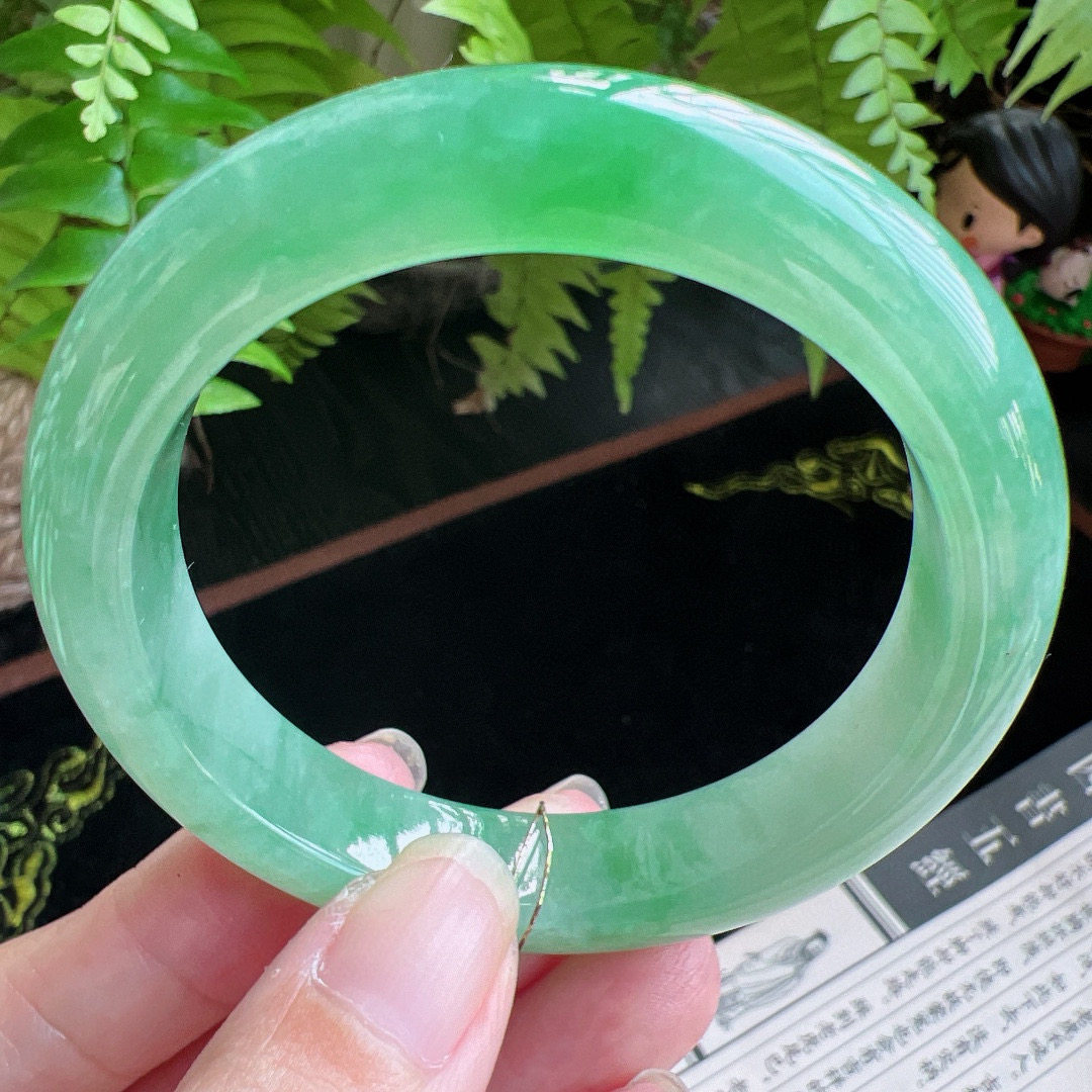 52圈口缅甸天然A货老坑种玉镯平洲翡翠手镯精选编号051D0316