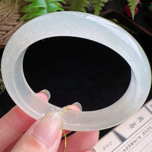 贵妃55圈口缅甸天然A货老坑种玉镯平洲翡翠手镯精选编号047D0327