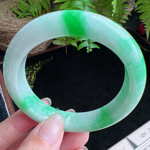 55圈口缅甸天然A货老坑种玉镯平洲翡翠手镯精选，编号099D0327E